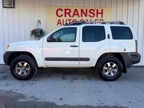 Glacier White 2013 Nissan Xterra PRO-4X
