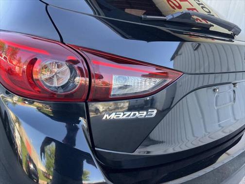 2016 Mazda Mazda3 i Touring