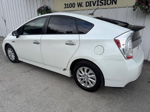 Super White 2012 Toyota Prius Plug-in Base