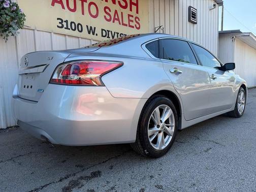 Brilliant Silver Metallic 2014 Nissan Altima 2.5 SV