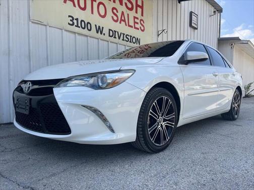 2016 Toyota Camry SE