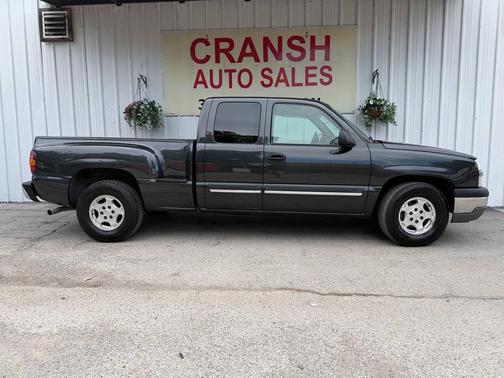 Gray 2004 Chevrolet Silverado 1500 LS Extended Cab
