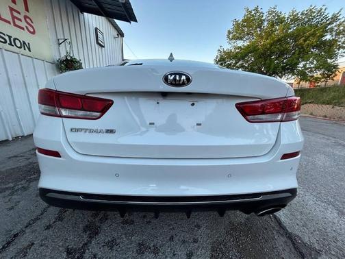 White 2019 Kia Optima LX