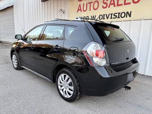 2009 Pontiac Vibe Base
