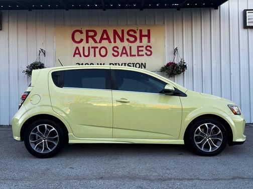 2017 Chevrolet Sonic LT