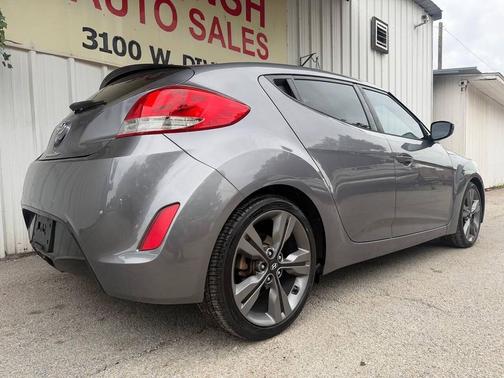 Triathlon Grey 2016 Hyundai Veloster Base