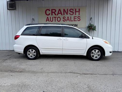 Natural White 2006 Toyota Sienna CE