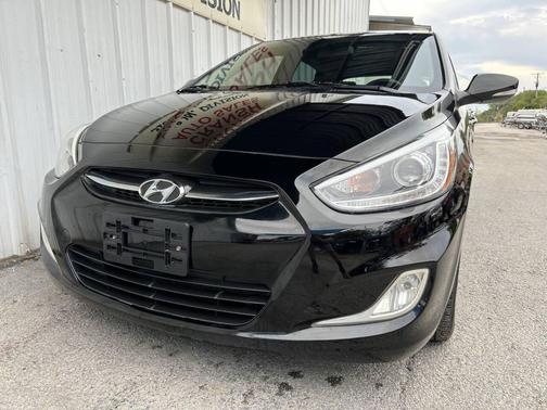 2016 Hyundai Accent Sport