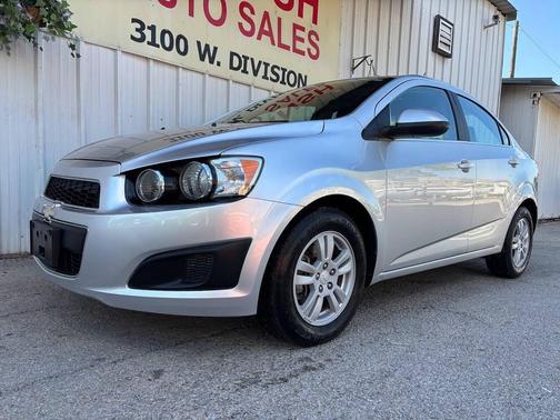 Silver Ice Metallic 2015 Chevrolet Sonic LT