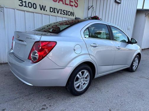 Silver Ice Metallic 2015 Chevrolet Sonic LT