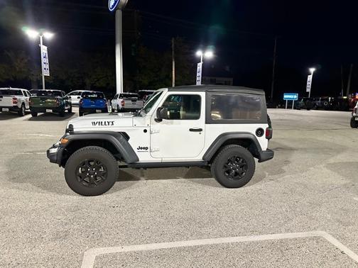 2020 Jeep Wrangler SPORT