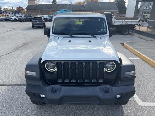 2020 Jeep Wrangler SPORT