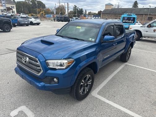 2017 Toyota Tacoma SR5