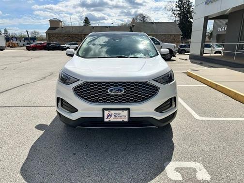 STAR WHITE 2023 Ford Edge SEL
