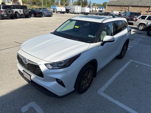 2022 Toyota Highlander BRONZE EDITION