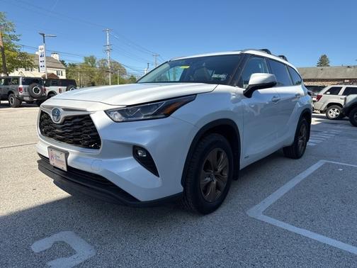 2022 Toyota Highlander BRONZE EDITION