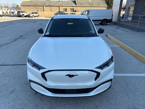2024 Ford Mustang Mach-E SELECT