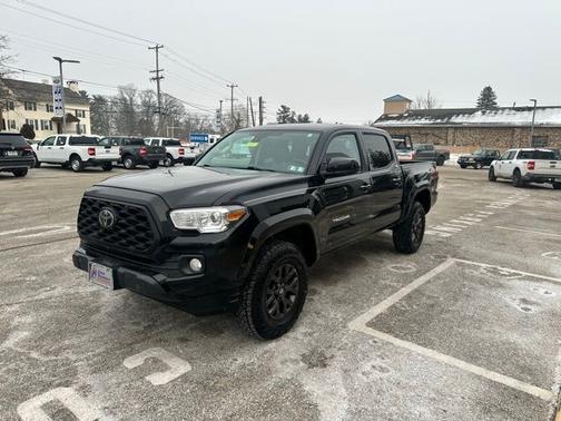 2022 Toyota Tacoma SR