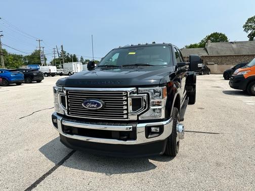 2022 Ford F-350 LARIAT SUPER DUTY