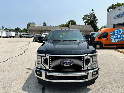 2022 Ford F-350 LARIAT SUPER DUTY
