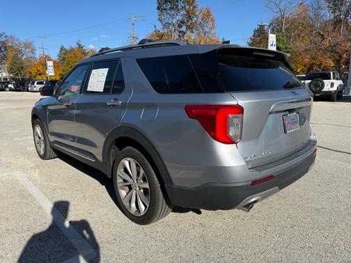 2022 Ford Explorer PLATINUM