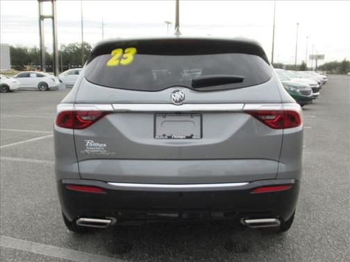 2023 Buick Enclave Essence FWD