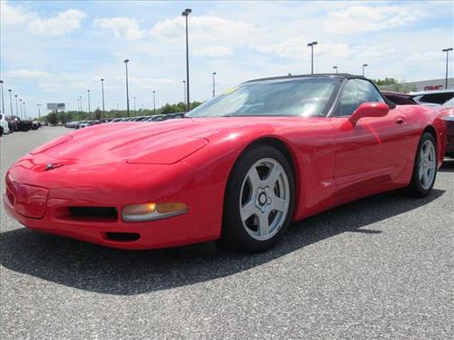 Torch Red 1998 Chevrolet Corvette Base