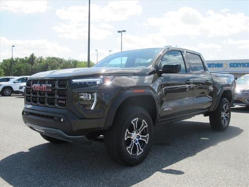 2023 GMC Canyon Base