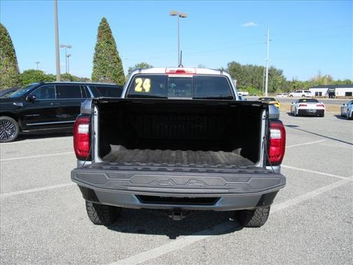 2024 GMC Canyon AT4X