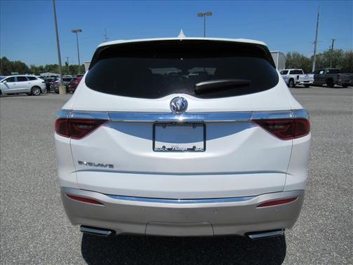 White Frost Tricoat 2022 Buick Enclave FWD Essence