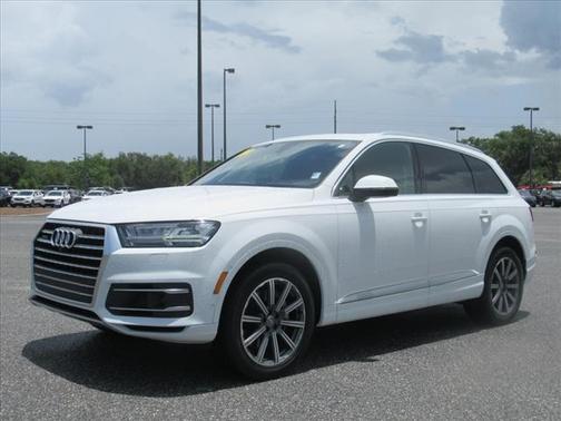 2019 Audi Q7 55 Prestige