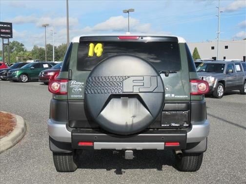 2014 Toyota FJ Cruiser Base
