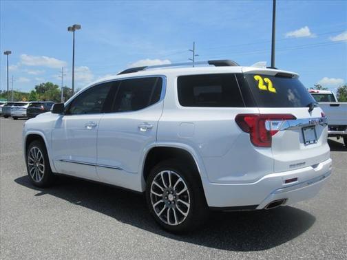 2022 GMC Acadia Denali