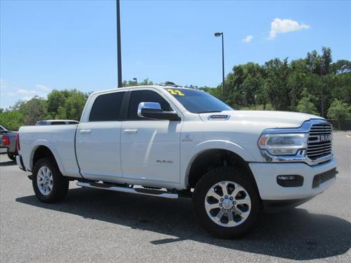2022 RAM 2500 Laramie Crew Cab 4x4 6'4' Box