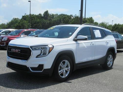 2022 GMC Terrain SLE