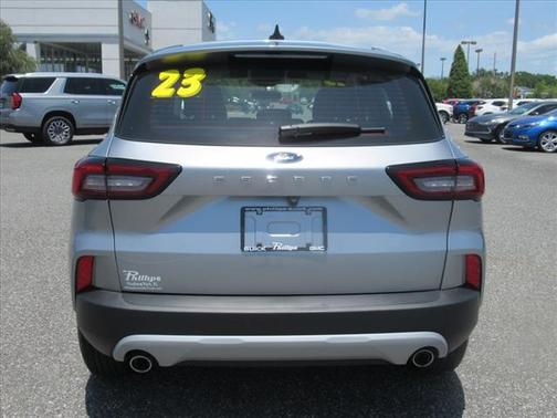 2023 Ford Escape SE