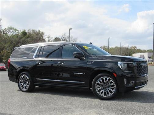 2023 GMC Yukon XL Denali Ultimate