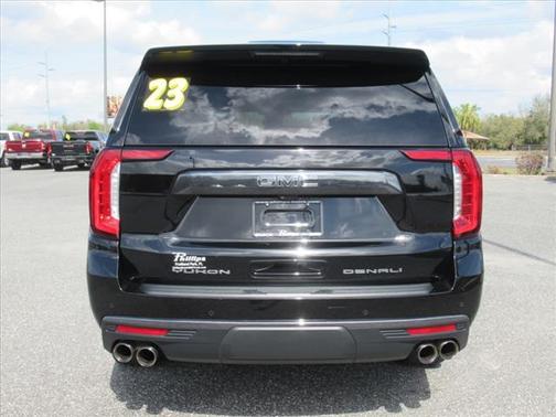 2023 GMC Yukon XL Denali Ultimate