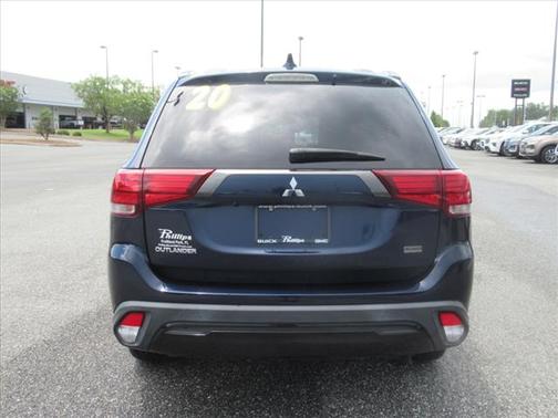 2020 Mitsubishi Outlander SP