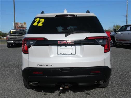 2022 GMC Acadia FWD SLT