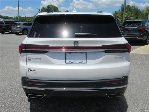 2025 Buick Enclave Preferred FWD