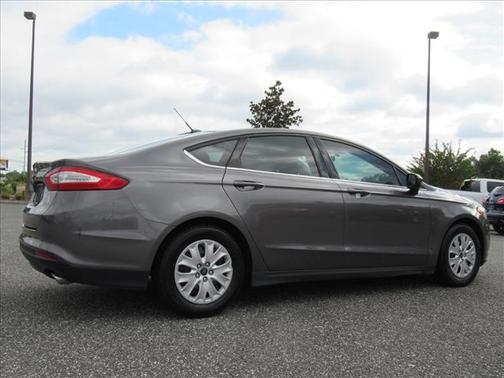 2014 Ford Fusion S