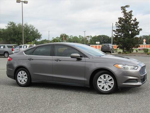 2014 Ford Fusion S