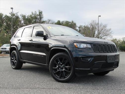 2017 Jeep Grand Cherokee Altitude