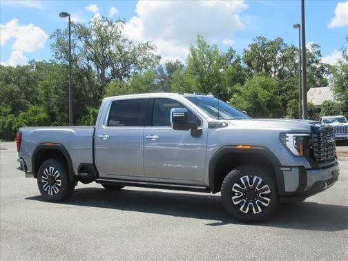 2025 GMC Sierra 2500 SLT