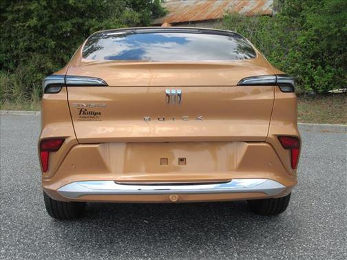 Copper Ice Metallic 2026 Buick Envista Avenir FWD