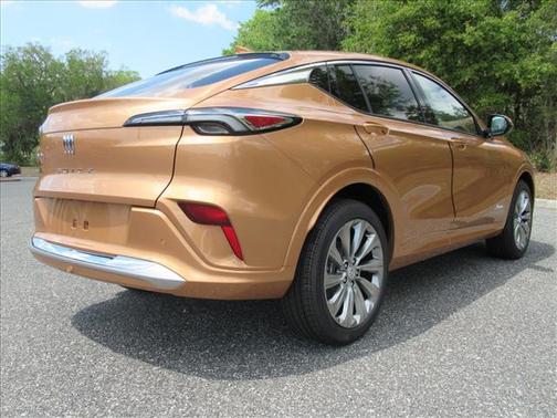 Copper Ice Metallic 2026 Buick Envista Avenir FWD