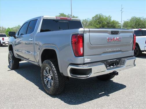 Sterling Metallic 2025 GMC Sierra 1500 SLT