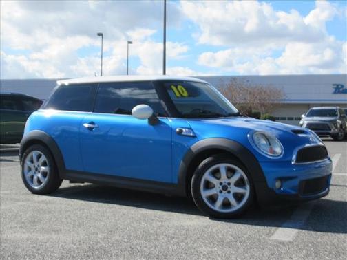 2010 MINI Cooper S Base