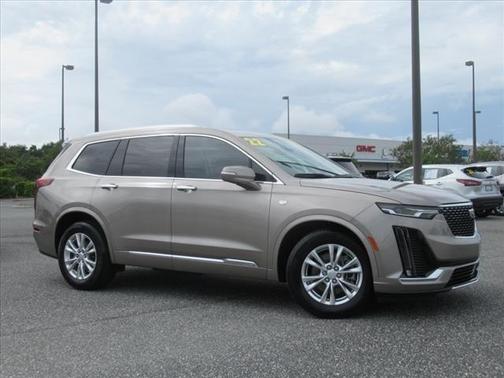 Latte Metallic 2022 Cadillac XT6 Luxury FWD